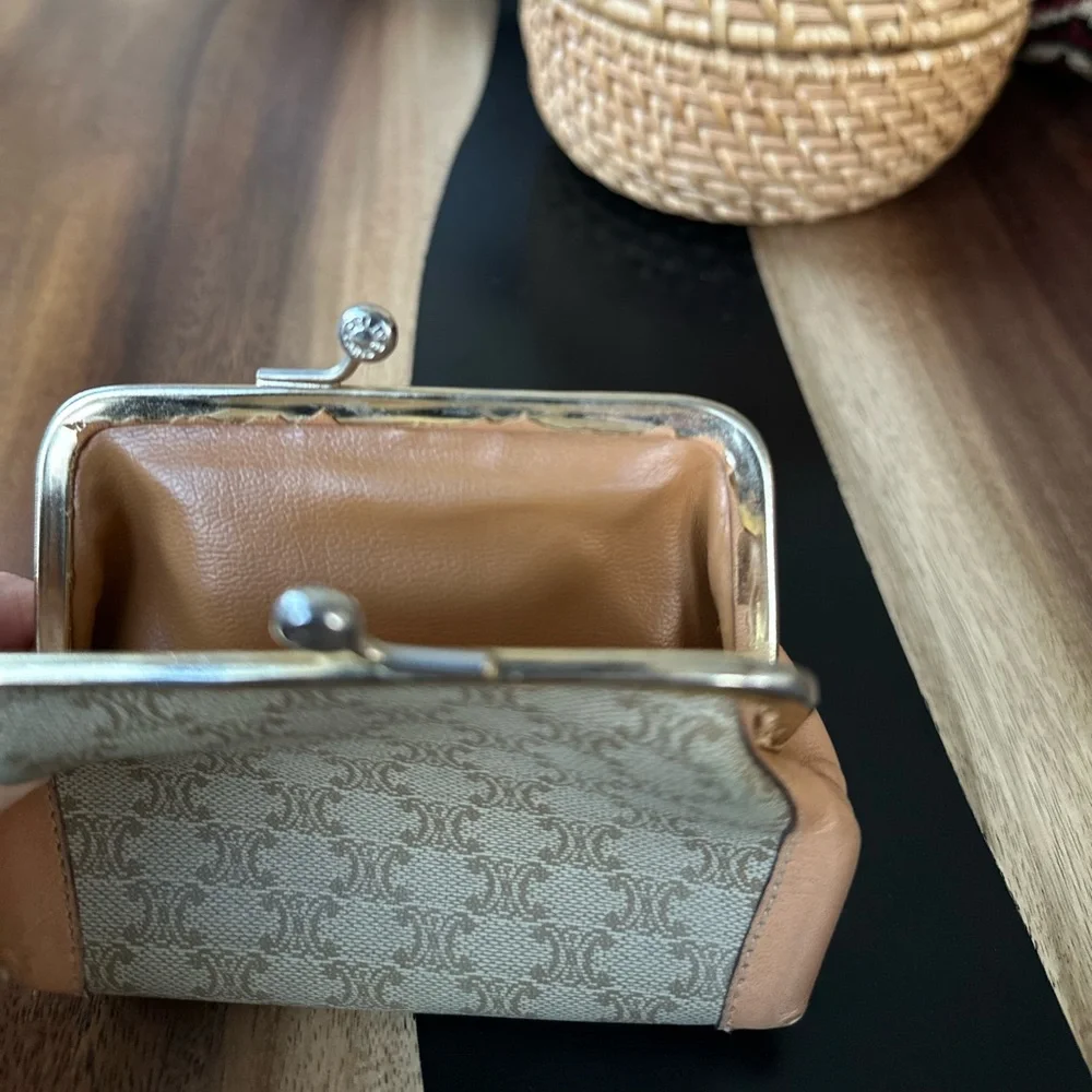 Vintage Celine Macadam Kiss Lock Coin Pouch Wallet Purse - Picture 3 of 4